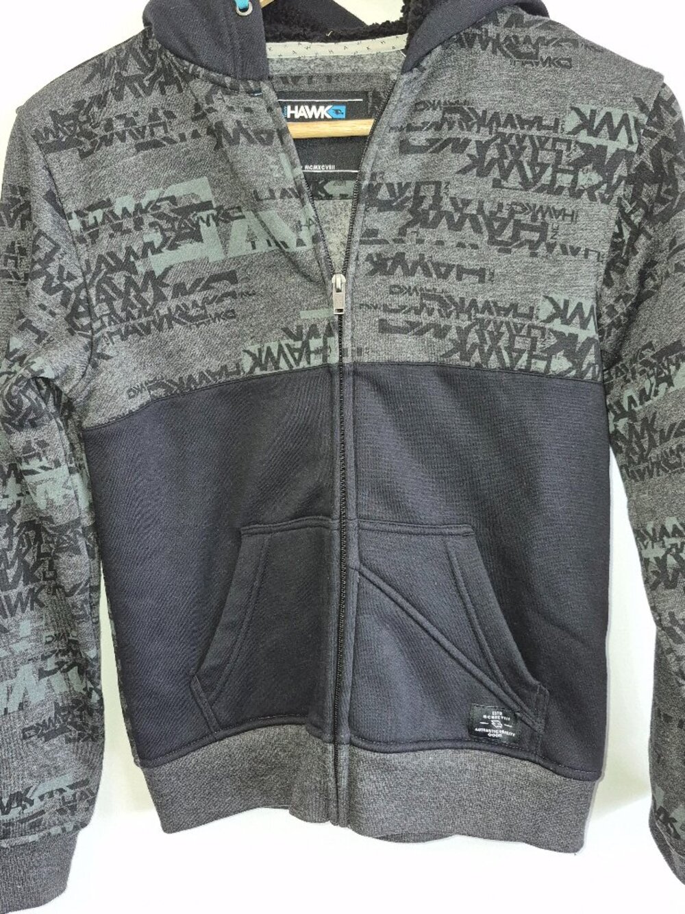 Tony Hawk Full Zip Hoodie Men’s Medium Gray Black Graphic Sherpa Lined size Med